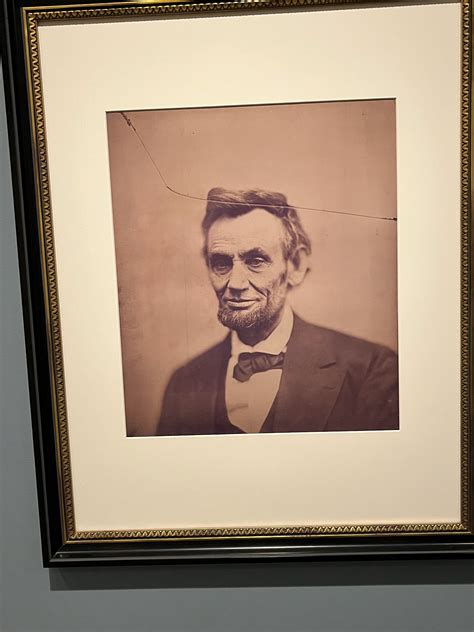 DC Explorer: National Portrait Gallery - American Nomad Traveler