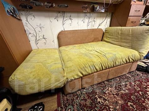 Тахта, коричневый, жёлтый, б/у, в наличии. Цена: 1₽ во Владивостоке