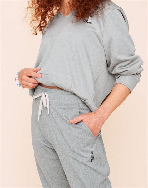 Jaelyn Cropped Pant Gray Cropped pant length, S | Adore Me