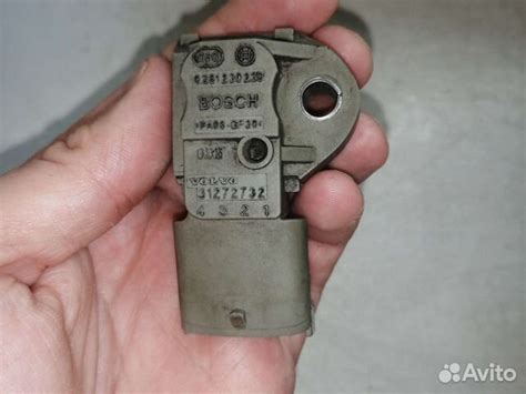 Датчик давления и температуры топлива вольво s80 купить в Москве Bosch ...