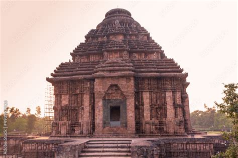 year  sun temple konark odisha india designed   chariot