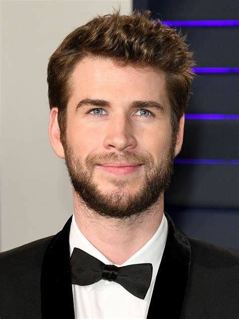 Liam Hemsworth : Liam Hemsworth Net Worth: Know his income source