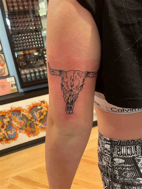 longhorn tattoo | Cowgirl tattoos, Tattoos, Western tattoos