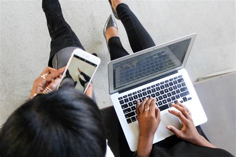 refinancing  student loans life   budget
