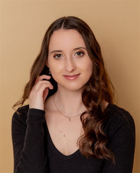 Julia Alexandra — HG LITERARY