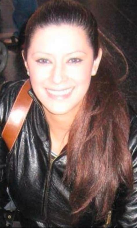 Actress Kelly Taylor