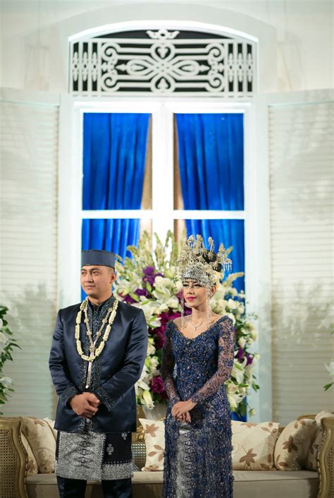 Extravagant Kampung Betawi Wedding - Bridestory Blog