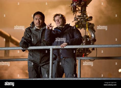 KEN WATANABE, GARETH EDWARDS, GODZILLA, 2014 Stock Photo - Alamy