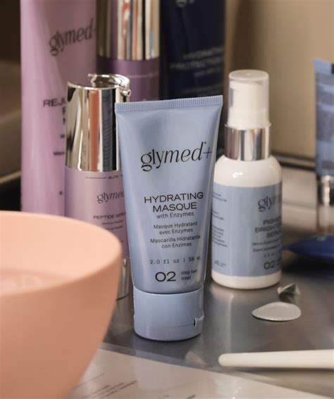 Hyde - 🌟 Why We Love Enzymes! 🌟 As estheticians, we’re passionate about