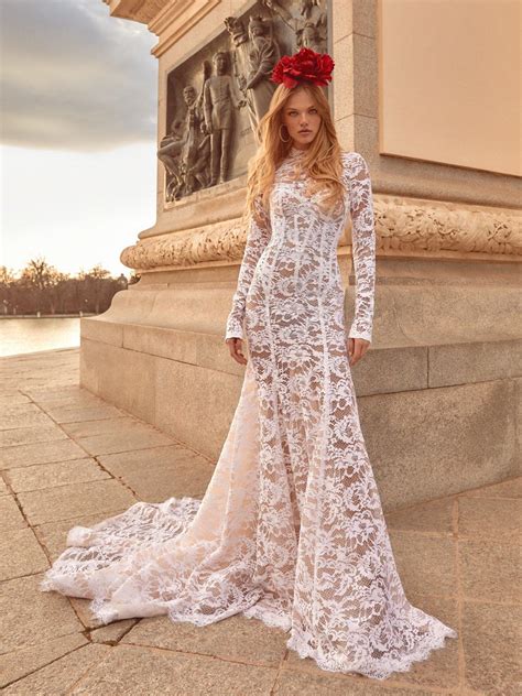 Guía De Tejidos Para Vestidos De Novia