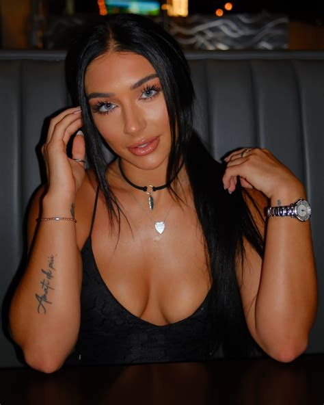 Megan Mullins | Do you miss the blonde? #blondes #blondeshavemorefun #