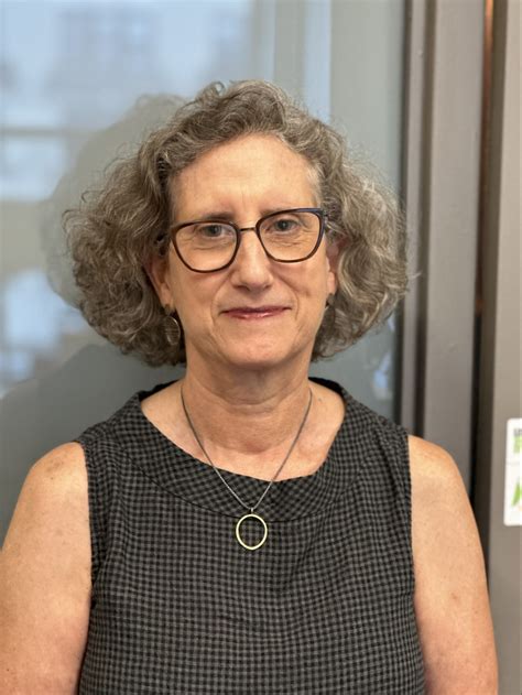 Amy Singer | Columbia Journalism School