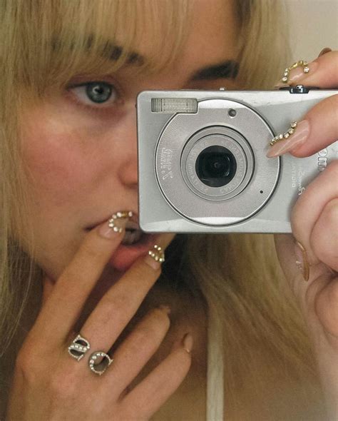 sabrina carpenters facialist reveals  skin care routine
