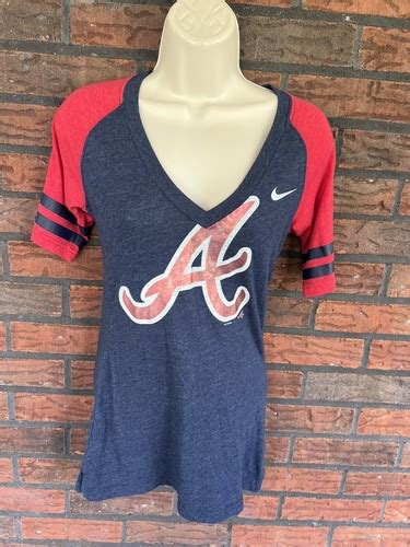 Atlanta Braves V-Neck T-Shirt XS Short Sleeve Nike Genuine Merchandise ...