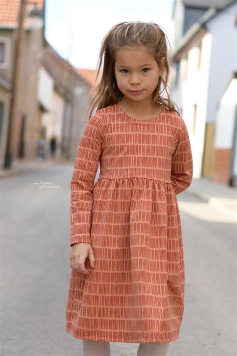 E-Book Schneiderline Basic Kleid Kinder inkl. Beamer-Datei | Stoffe Hemmers