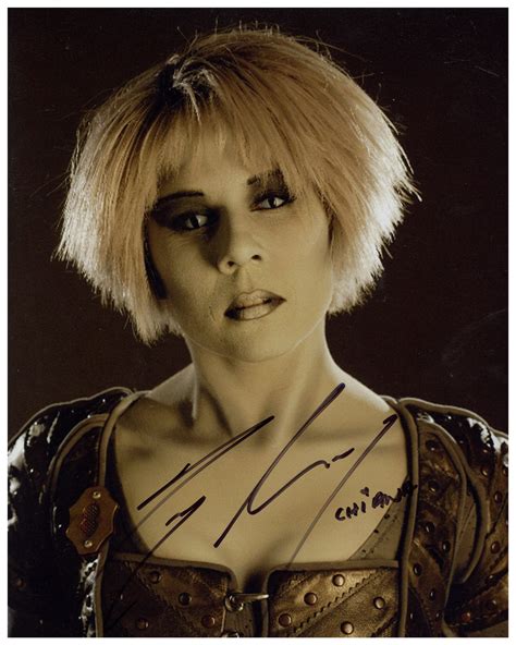 Gigi Edgley Signed 8x10 Photo Farscape Autographed ACOA 101 – Zobie