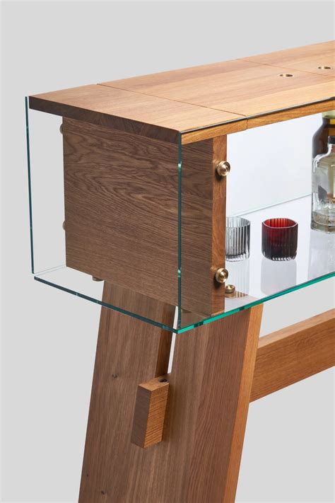 solid bar zeitgeistlimited