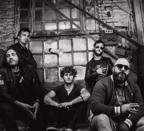 Los Tracy Lord - A LOS TIROS y MAR ADENTRO - Música Zero