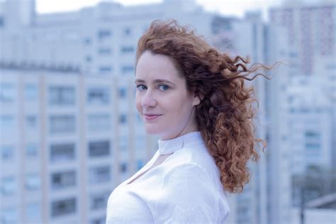 Mayara Lopes – Medium