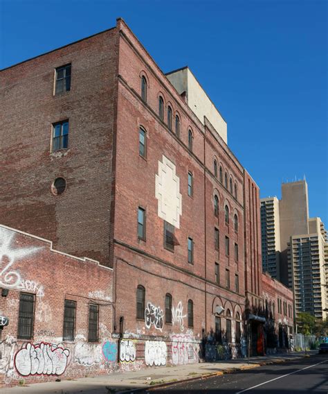 Questions Remain Over New 17-Story Tower Proposal at Spice Factory Site