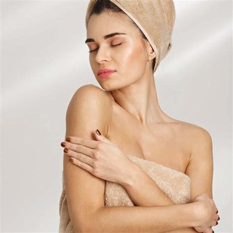 Skin Clinic Results at Home with a Skincare Expert | SkinFlora