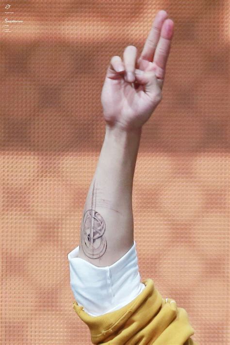 Chanyeol's new tattoo | Exo chanyeol, Chanyeol, Kpop exo
