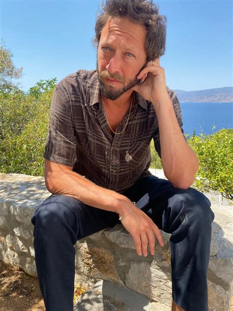 Ebon Moss Bachrach Nude