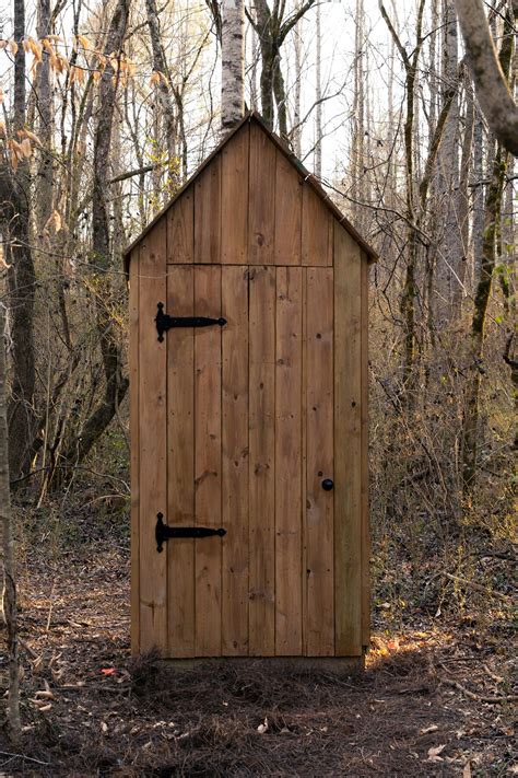 Tiny House Turns Into A Magical Glass Shelter