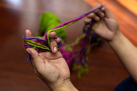 how to find the end of the yarn