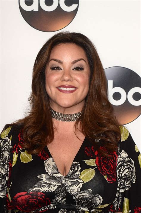 Katy Mixon: Disney ABC TCA Winter Press Tour 2018 -09 | GotCeleb