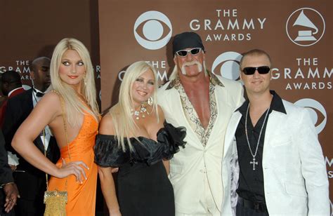 Hulk Hogan & Girlfriend Sky Daily Have Reportedly Already Been Dating