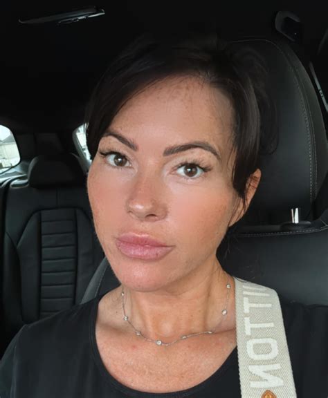 Rachel aldana (@official_rachel_aldana_) • Instagram photos and videos