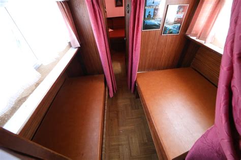 LOCABOAT PENICHETTE 1107 "LA CHEVRE BLANCHE" for sale - H2O