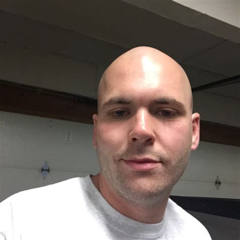 aaron hendricks warehouse managerfabrication manager distribution