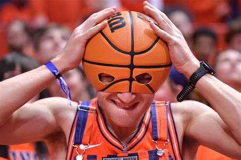 Who does Illinois basketball play next in March Madness? Bracket update