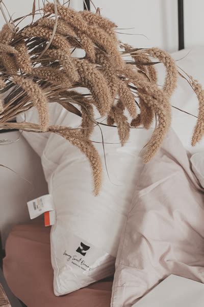 Poduszki z pierza kaczego i gęsiego – Luxury Sweet Dreams