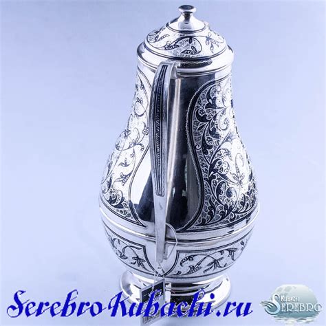 Большой серебряный кувшин для воды 3 лит. Цена 200000 руб.