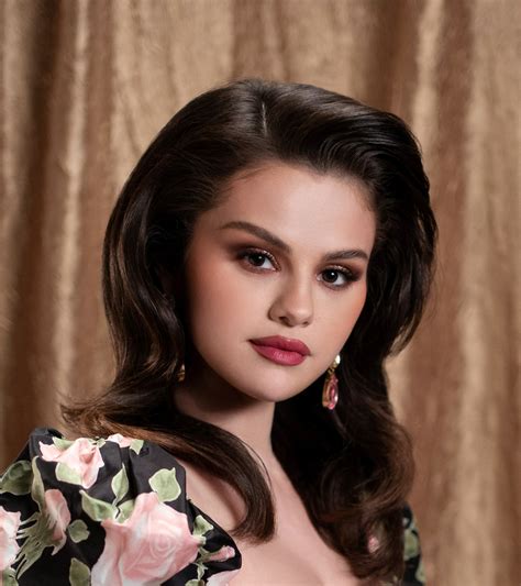 1920x2160 Resolution Selena Gomez Selfish Love 1920x2160 Resolution