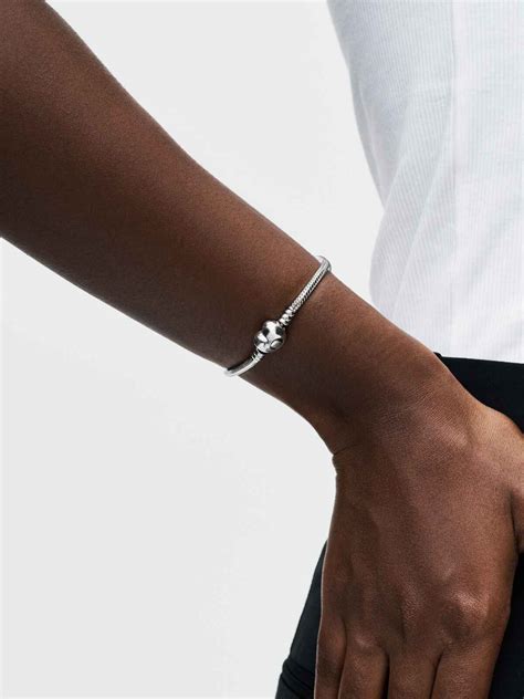 Create Your Own Custom Charm Bracelet | Pandora US
