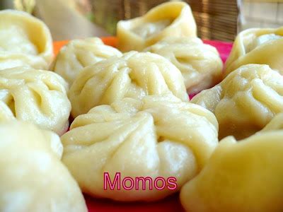 rias collection chicken momos