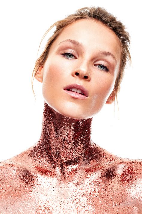 L'OFFICIEL Argentina, April 2020 on Behance