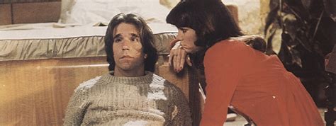 ‘Heroes’ (1977): Is it comedy, romance, or drama? – Movies & Drinks