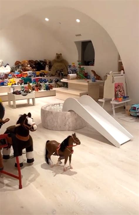 I think I saw something like that in a movie : r/CuratedTumblr