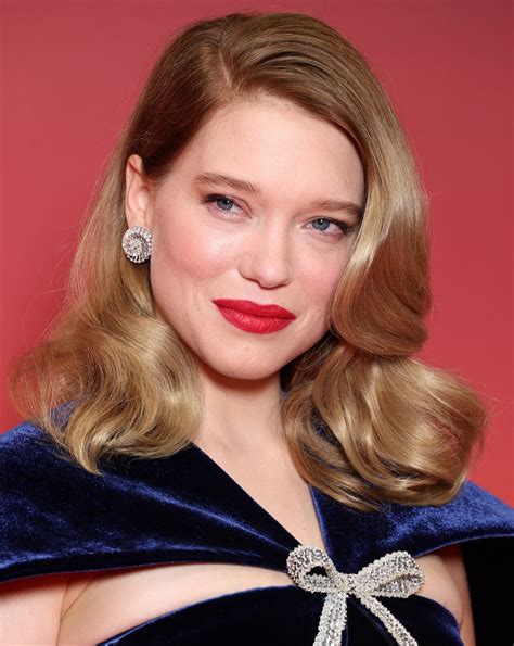 Lea Seydoux Florence Pugh, Léa Seydoux Shopped For Stilettos During