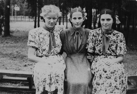 Пионерский лагерь Сосновый бор 2 смена 1954 год.(3) / Исторические фото