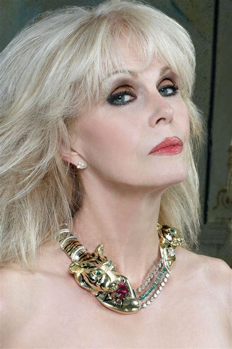 Joanna Lumley - HannaAlara