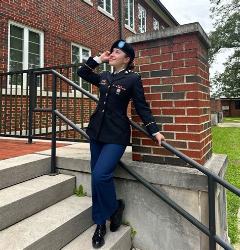 cheyy (@cheyannerad) • Instagram photos and videos