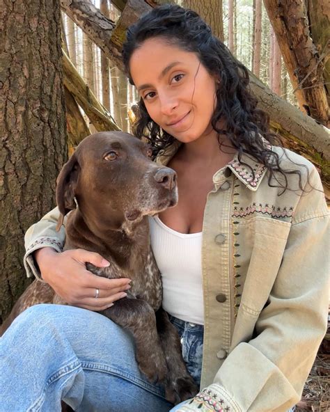 Juliana | Screenshots from my recent YouTube video :) Hit a 100k subs