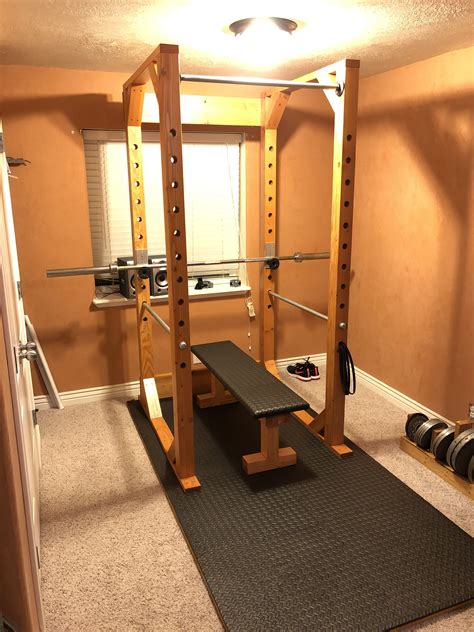 Pin on Sport in 2024 | Diy home gym, Home gym bench, Gym room at home