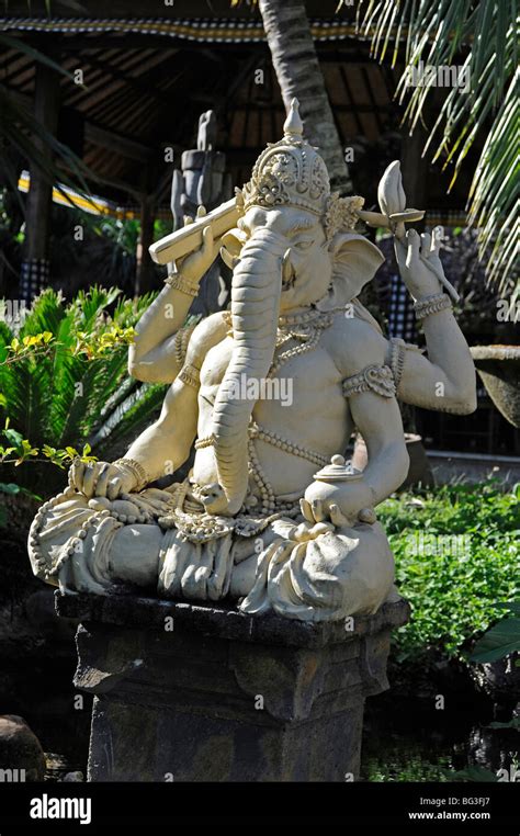 Ganesh, Temple statue, Bali, Indonesia Stock Photo - Alamy